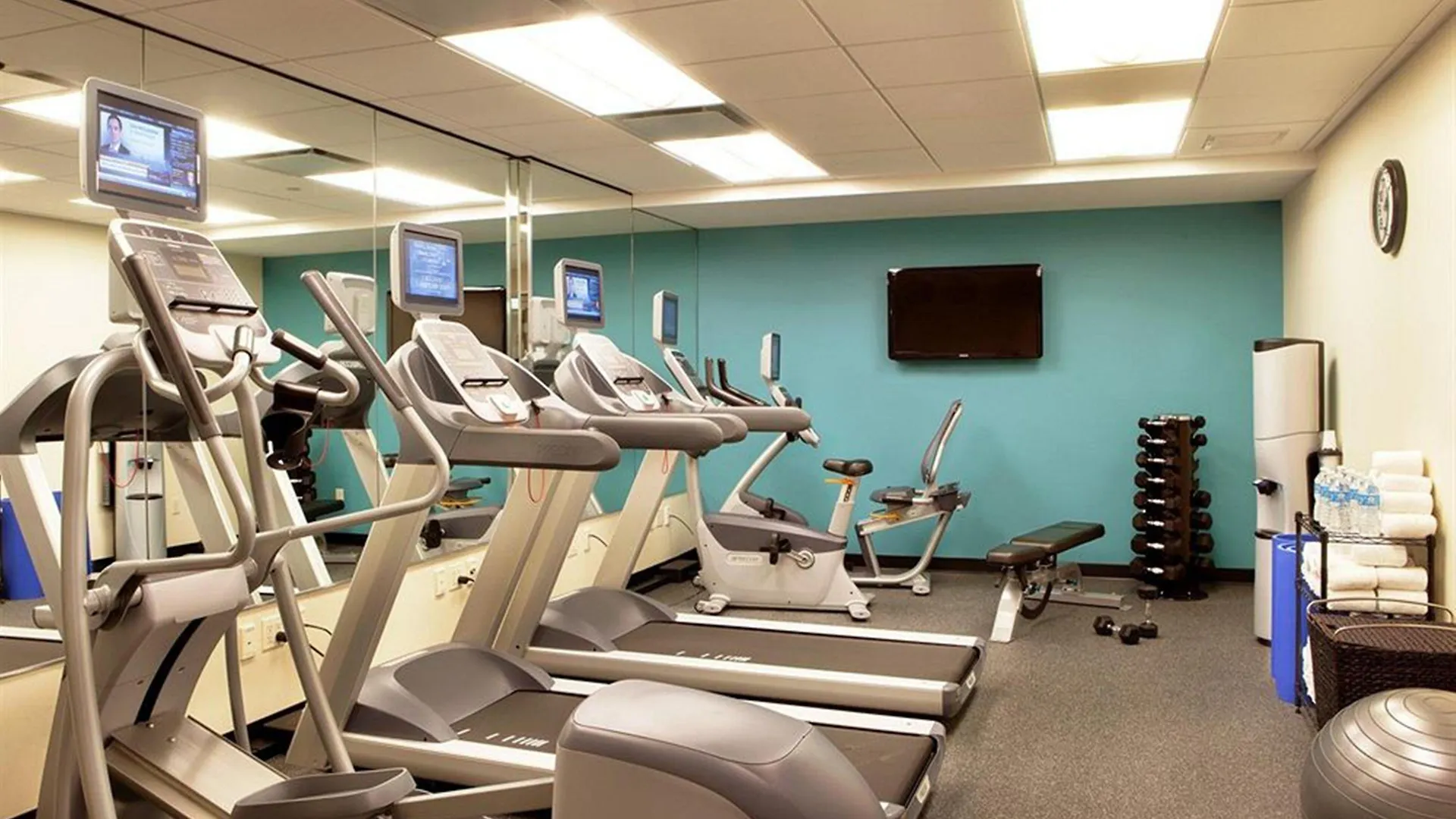 Holiday Inn Express - Times Square South By Ihg New York Hotel