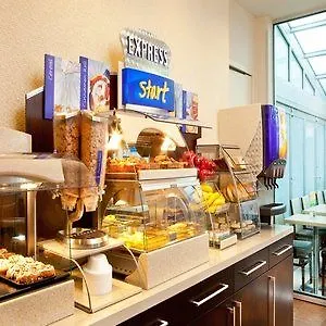 Hotel Holiday Inn Express - Times Square South By Ihg New York